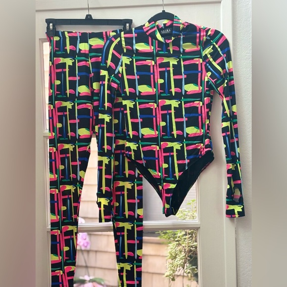 DOLLS KILL/ AKIRA 2 PIECE BODYSUIT AND PANTS LEGGINGS SOFT STRETCHY SZ SMALL - Picture 4 of 13